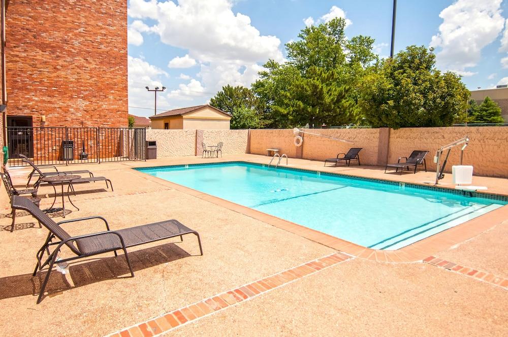 Governors Suites Hotel Oklahoma City Airport Area מראה חיצוני תמונה