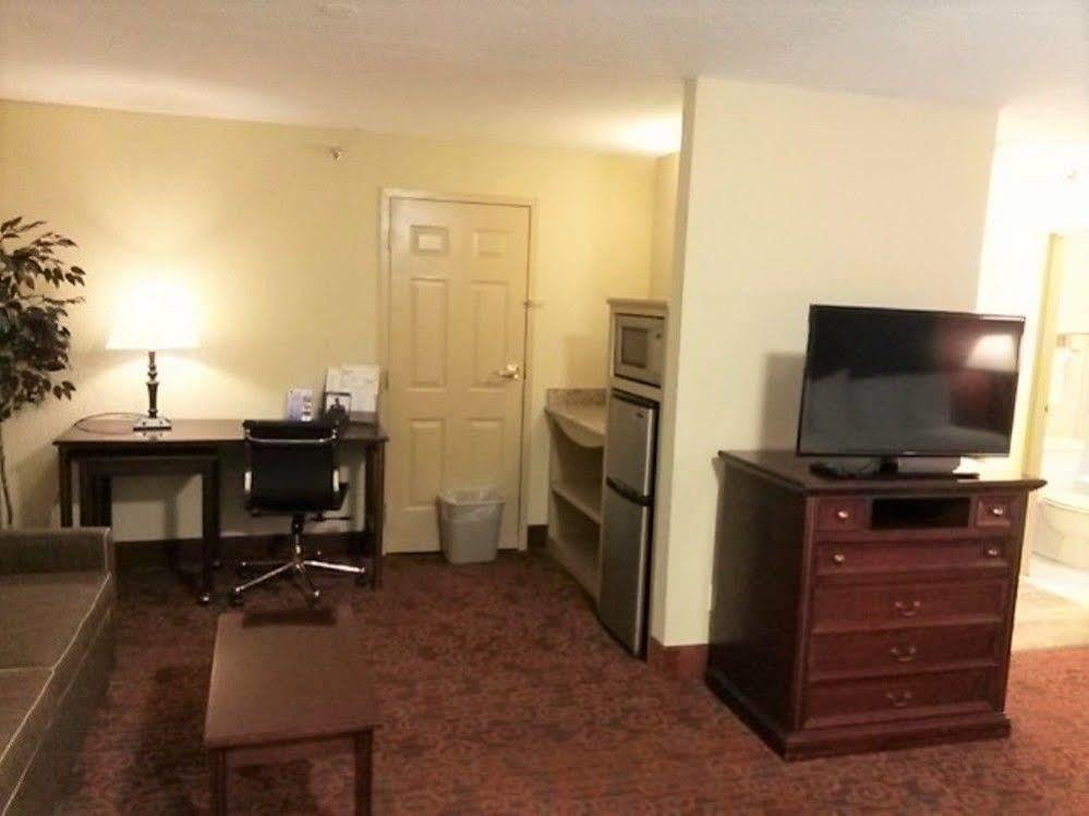 Governors Suites Hotel Oklahoma City Airport Area מראה חיצוני תמונה